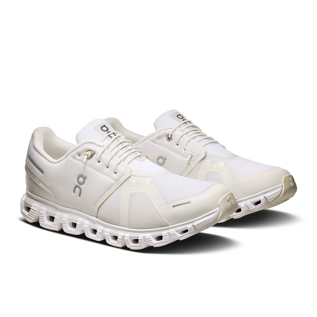 Cloud 6 – White | White
