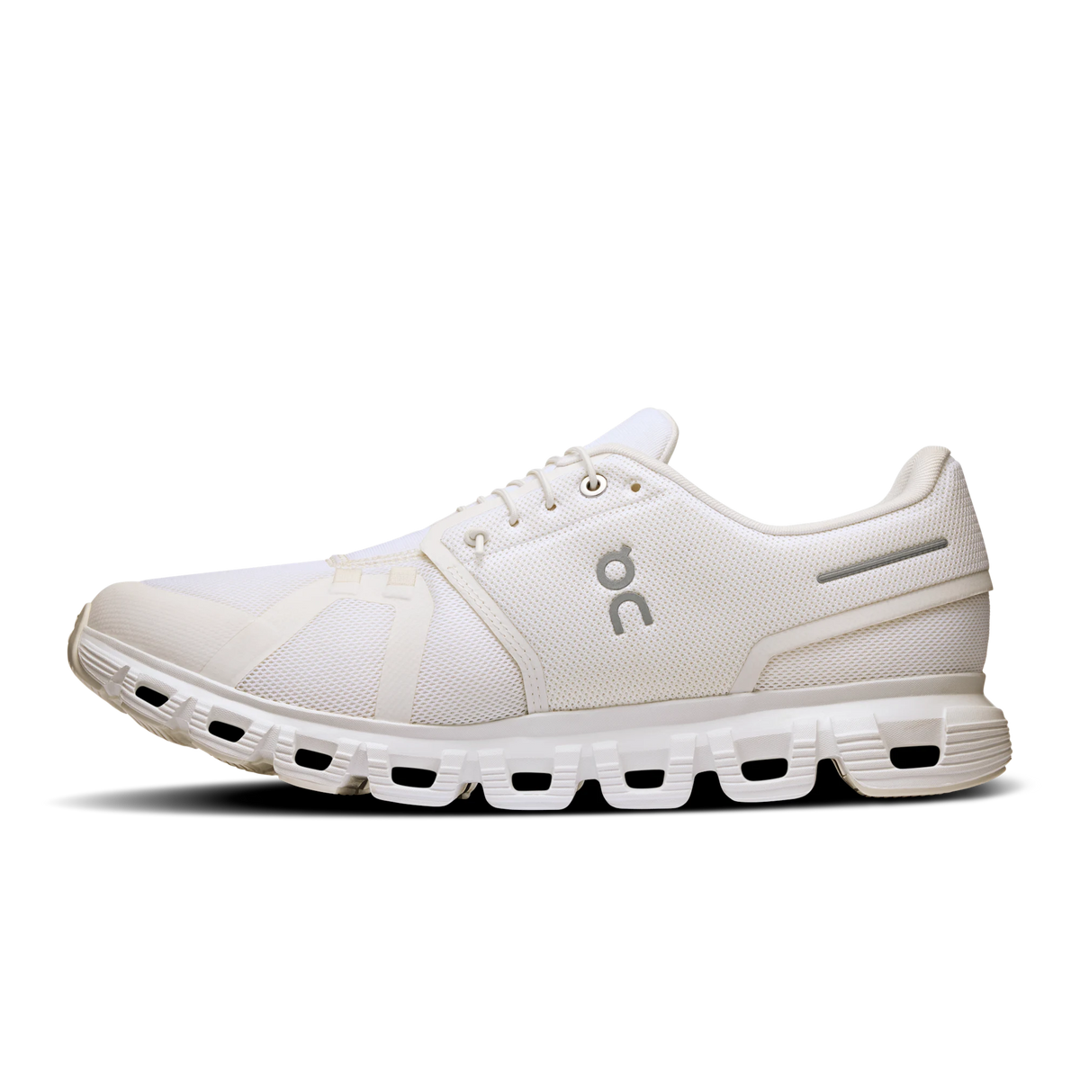 Cloud 6 – White | White