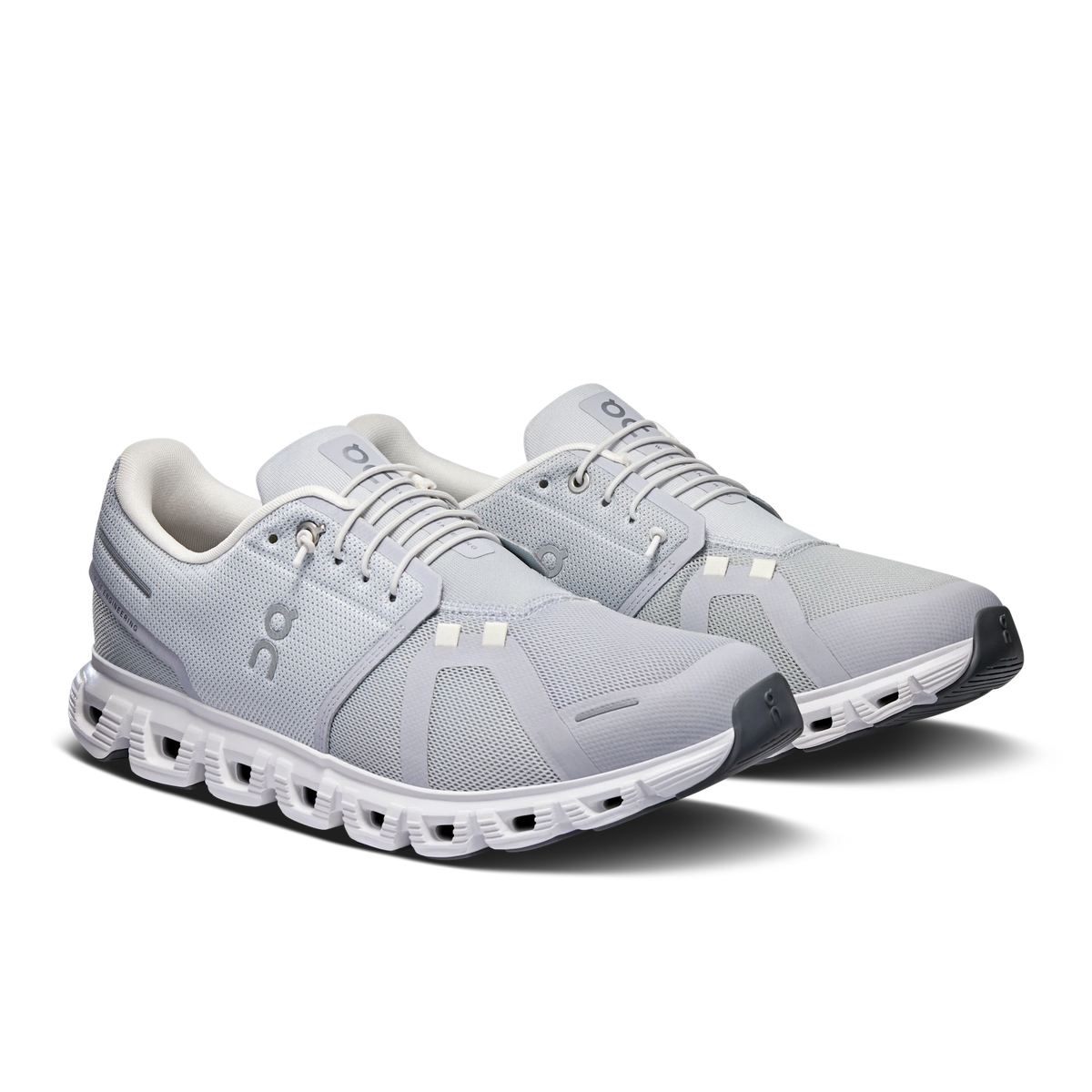 Cloud 6 – Glacier | White