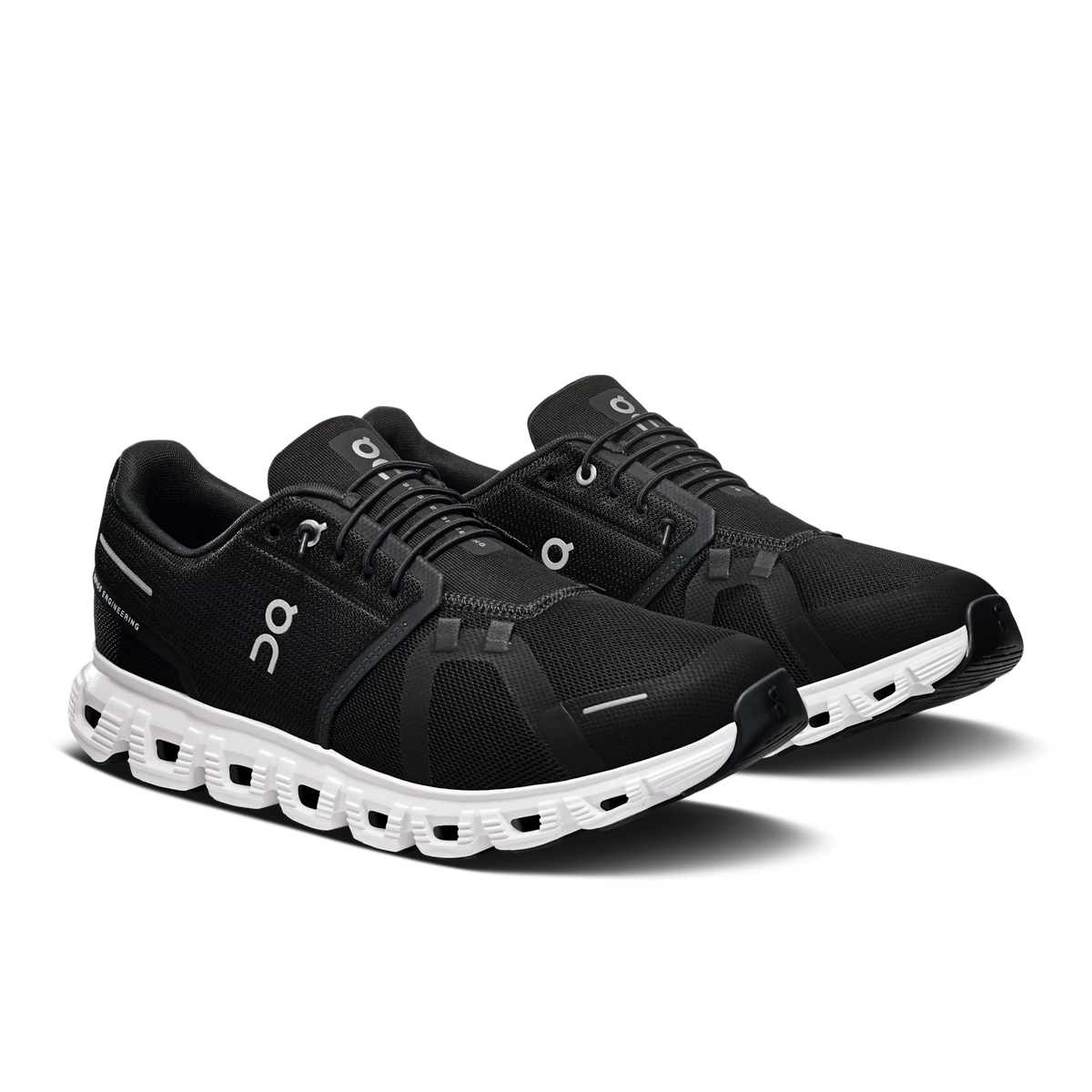 Cloud 6 – Black | White