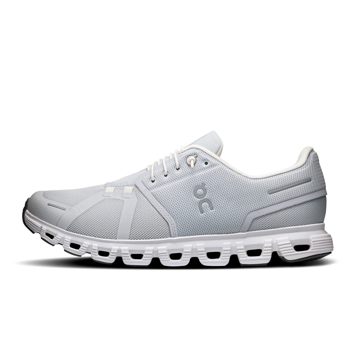 Cloud 6 – Glacier | White