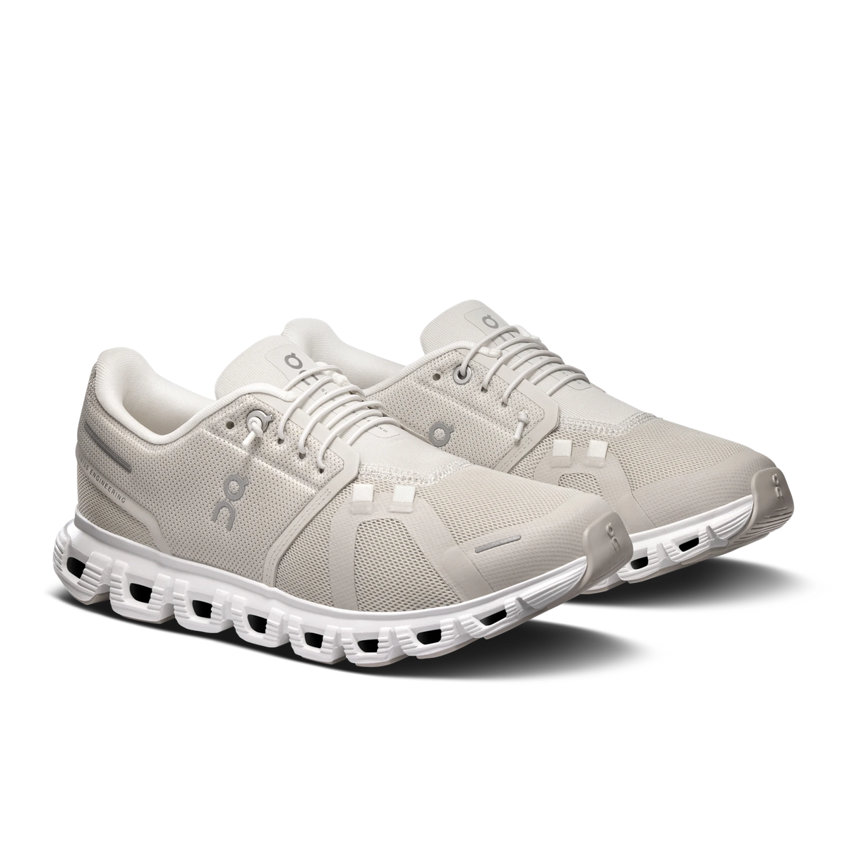 Cloud 6 – Pearl | White